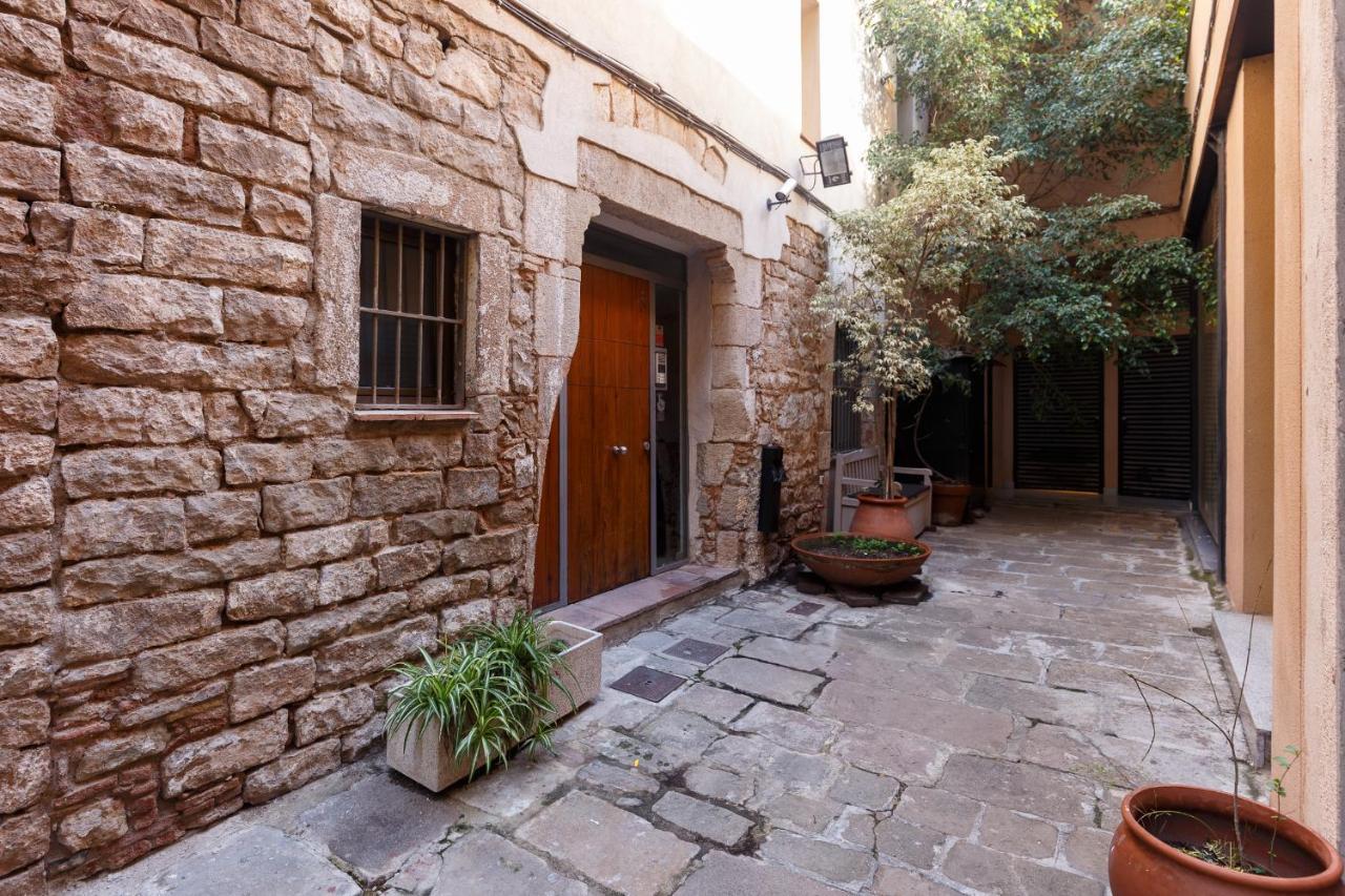 Portal Del Angel Barcelona Apartment Bagian luar foto